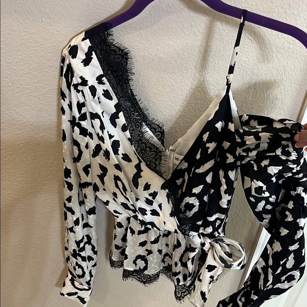 Self-Portrait Black and White Leopard Top